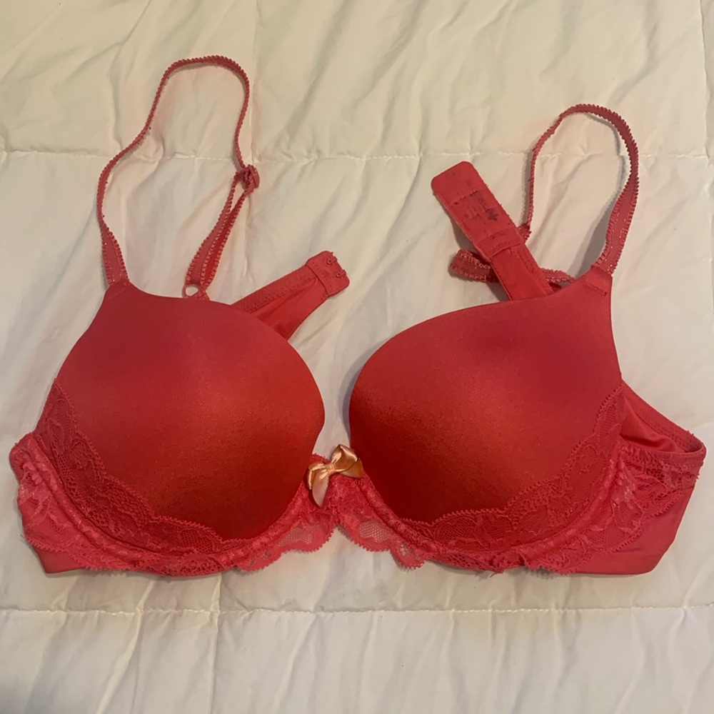 Women’s bra